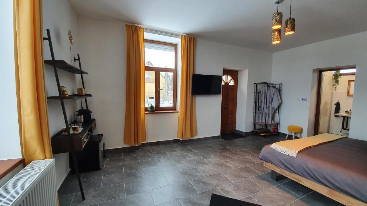 Tisza White House Bed & Breakfast Tiszaszolos Dış mekan fotoğraf