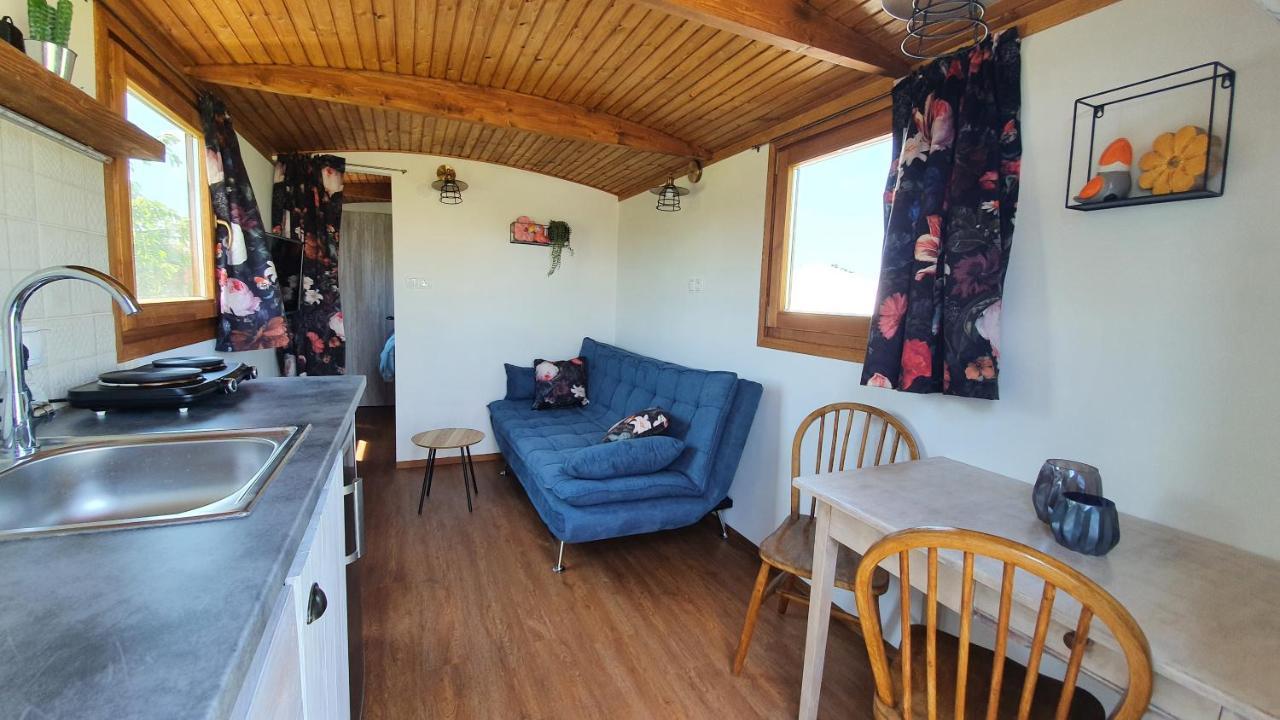 Tisza White House Bed & Breakfast Tiszaszolos Dış mekan fotoğraf